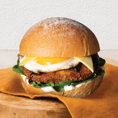 Schnitty Brekkie Bun